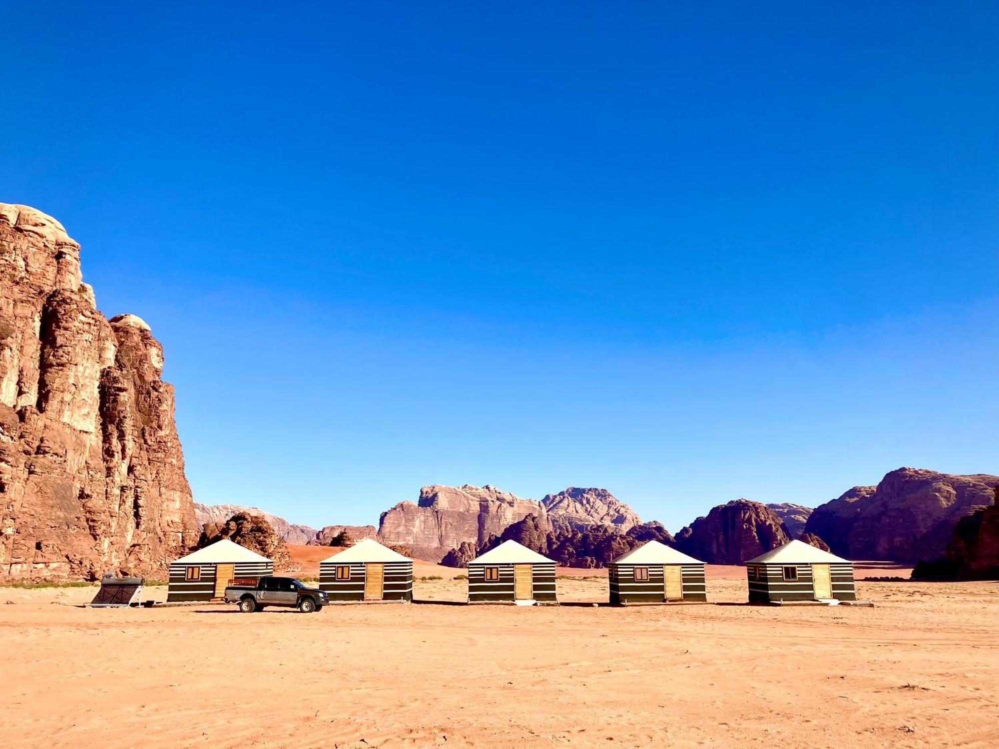 Authentic Bedouin Camp Wadi Rum Extérieur photo