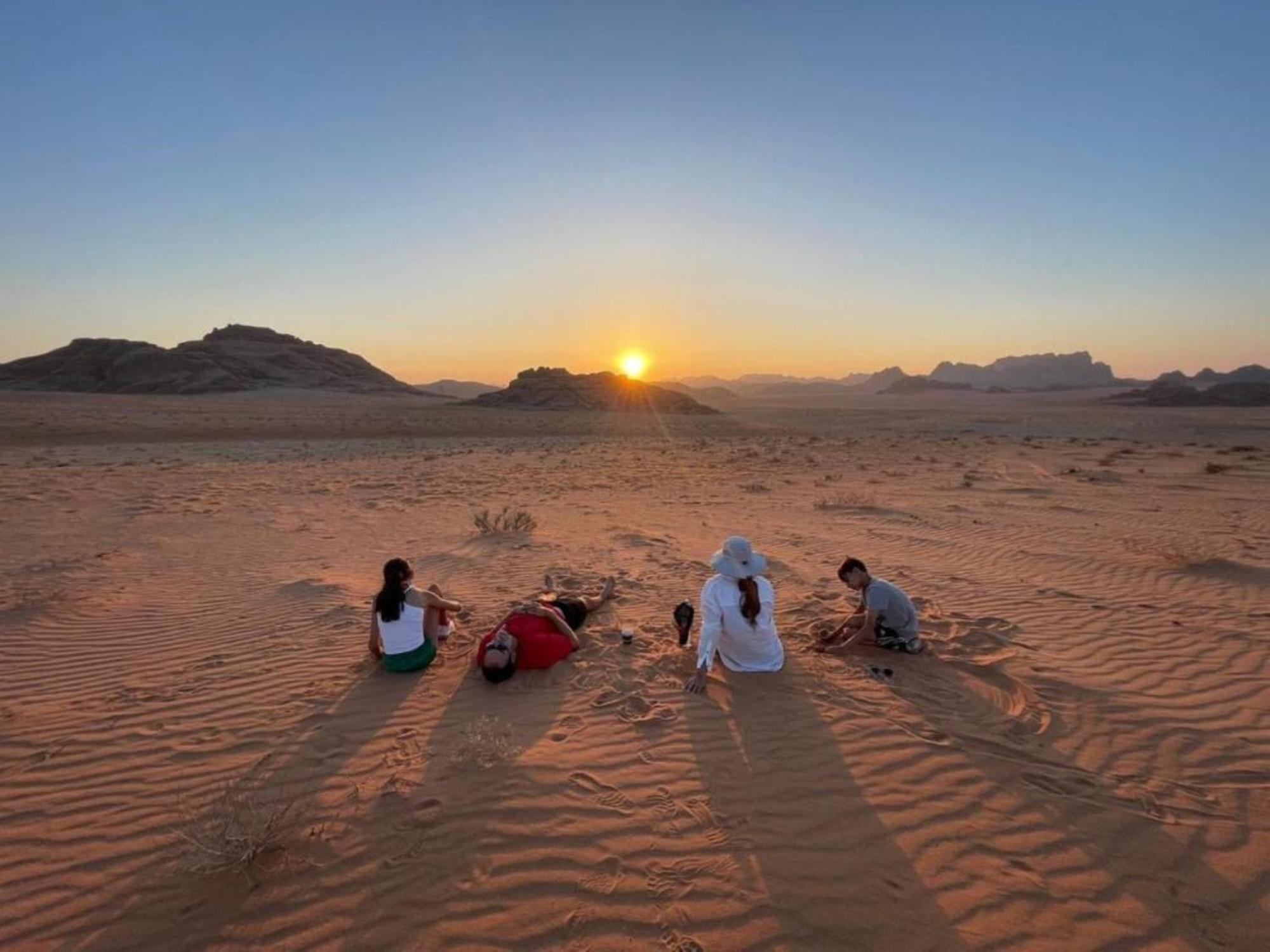 Authentic Bedouin Camp Wadi Rum Extérieur photo